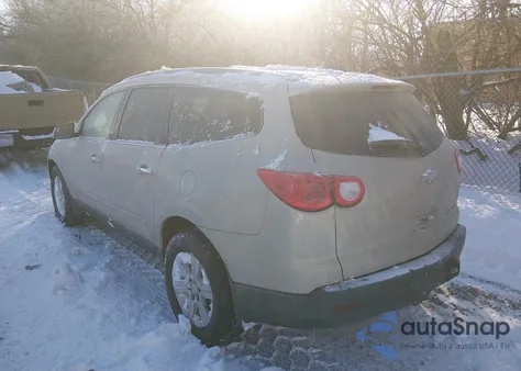 2010 Chevrolet Traverse Lt z USA, uszkodzony, nr VIN 1GNLRFED1AS141576